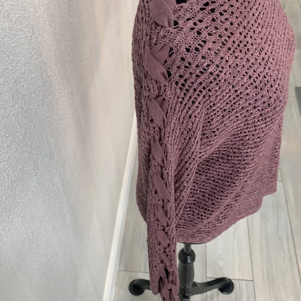 Crochet Top - Picture 3 of 7